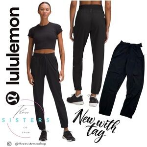 Lululemon License to Train HR Pant Black Jogger size 4